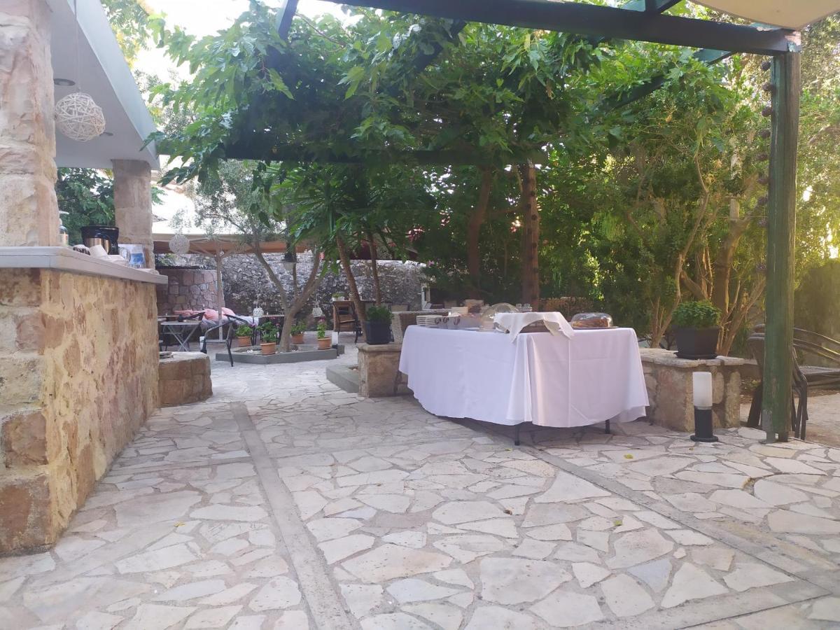 Alicelia Boutique Inn Vathy  Exterior photo